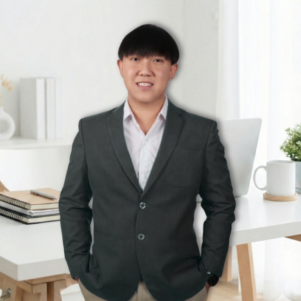 Advisory Board Member 2